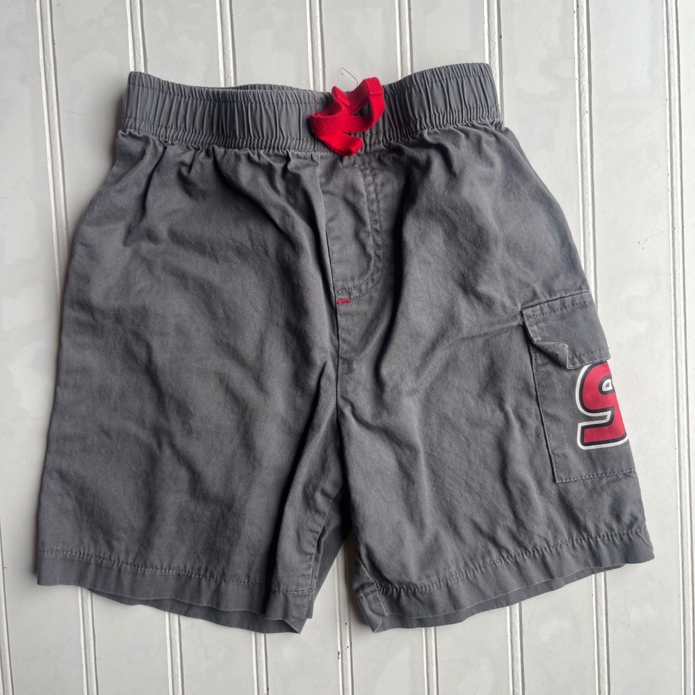 Disney Pixar Cars Lightning McQueen Grey Cargo Shorts Boys 3T 95 Graphic